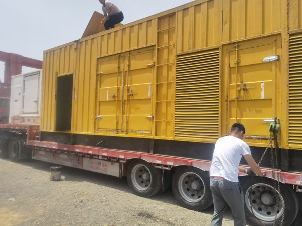 宁乡发电机出租100KW发电机需要什么规格的电缆线?